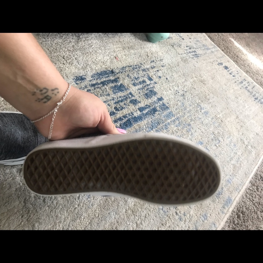 Vans - Picture 8 of 8